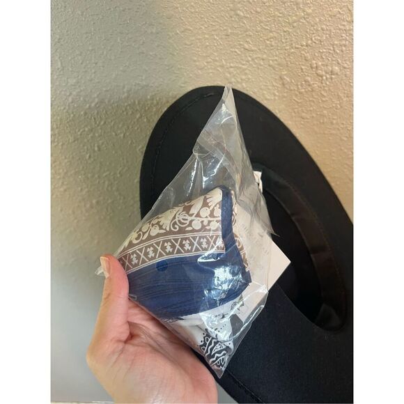 Shiraleah NWT Clyde Black Wide Brim Hat With Scarf - Picture 5 of 5